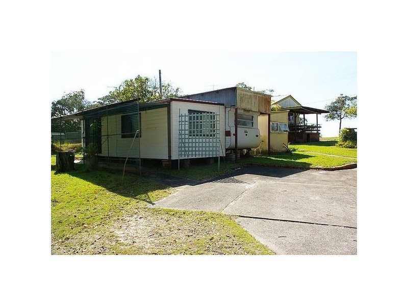 50 Fishermans Trail, Stuarts Point NSW 2441