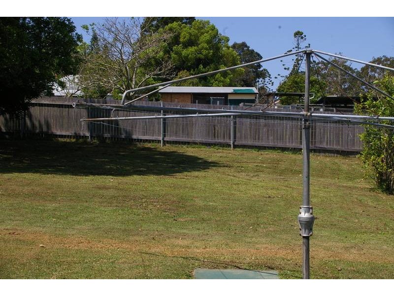 17 Tabrett Street (r), West Kempsey NSW 2440