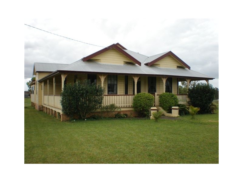 230 Euroka Rd (r), Kempsey NSW 2440