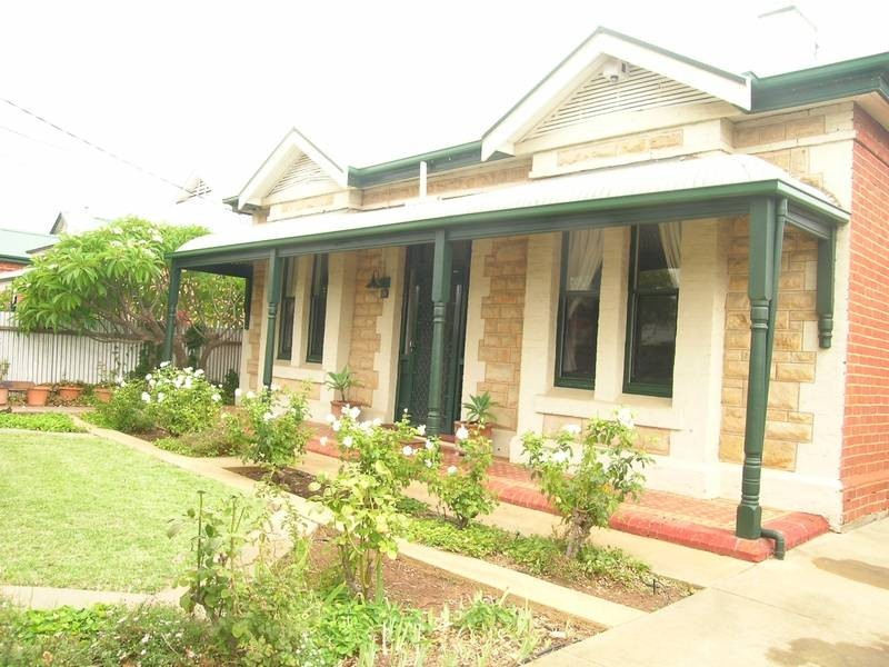 19 Darebin St, Mile End SA 5031