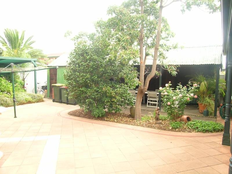 19 Darebin St, Mile End SA 5031