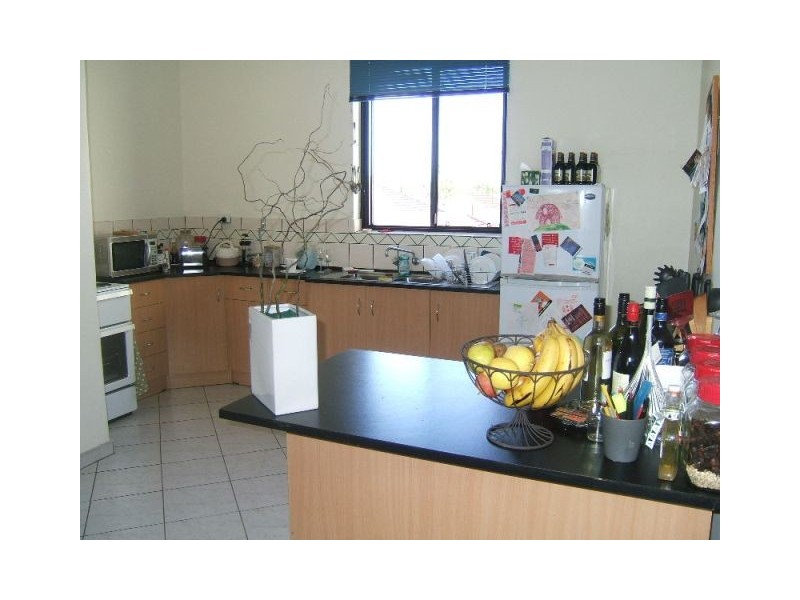 2/107-115 Marlborough St, Henley Beach SA 5022