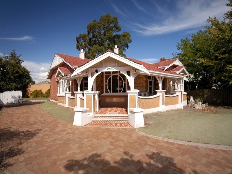 5 Falcon Avenue, Mile End SA 5031