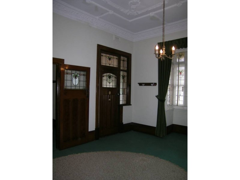 5 Falcon Avenue, Mile End SA 5031