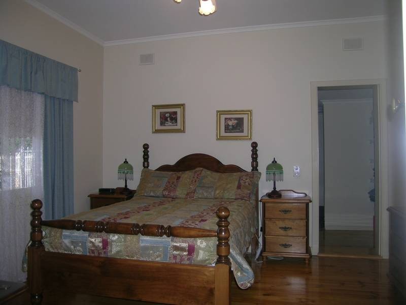 28 Lyons St, Brooklyn Park SA 5032