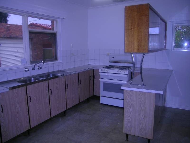 2 Watson Street, Beverley SA 5009