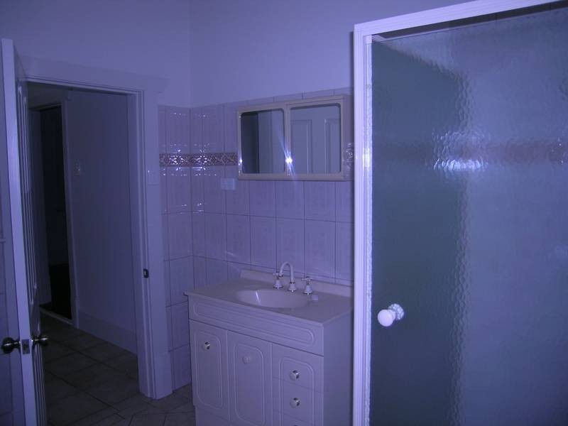 8 Burt Street, Hilton SA 5033