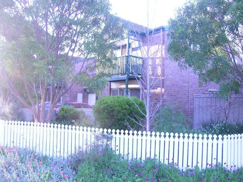 1/2a Maldon Avenue, Mitchell Park SA 5043