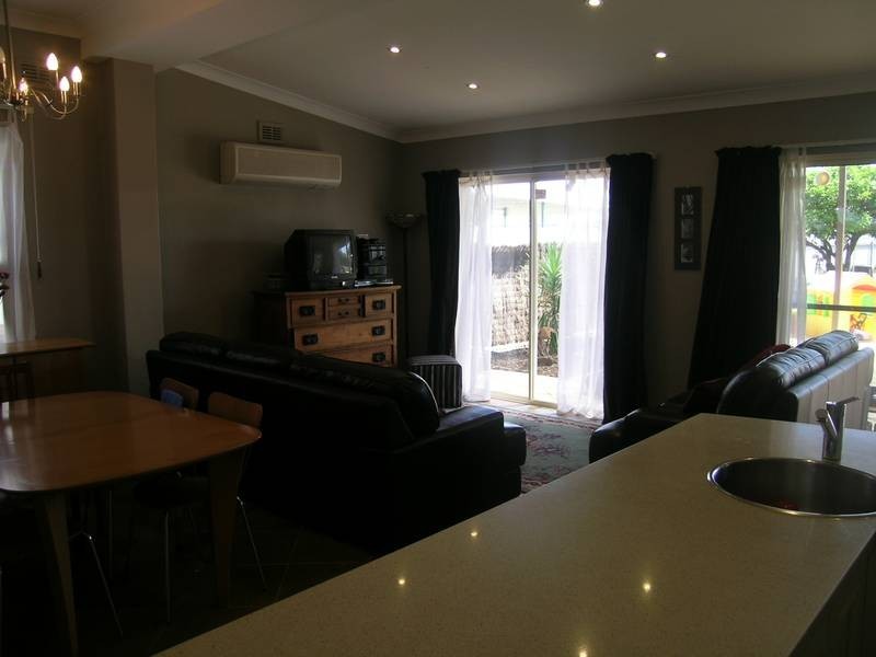 91 Old Port Road, Queenstown SA 5014