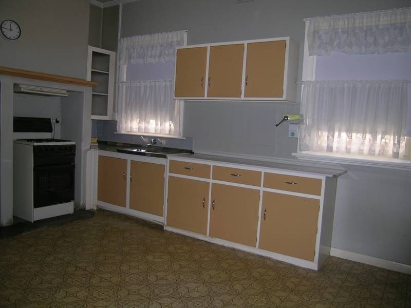 8 Neill Road, Cowandilla SA 5033