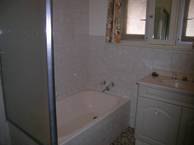 8 Neill Road, Cowandilla SA 5033