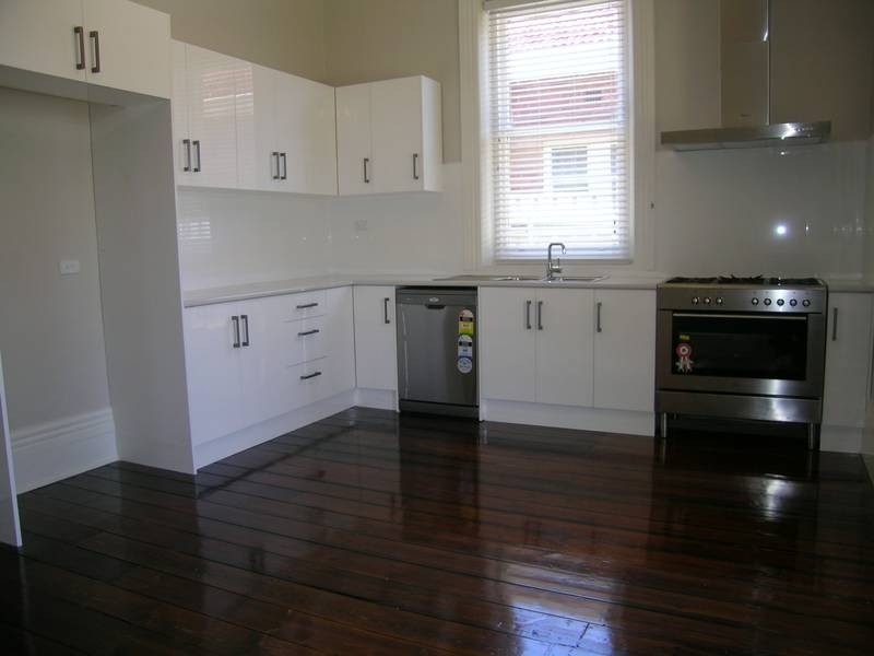 54 Gladstone Road, Mile End SA 5031