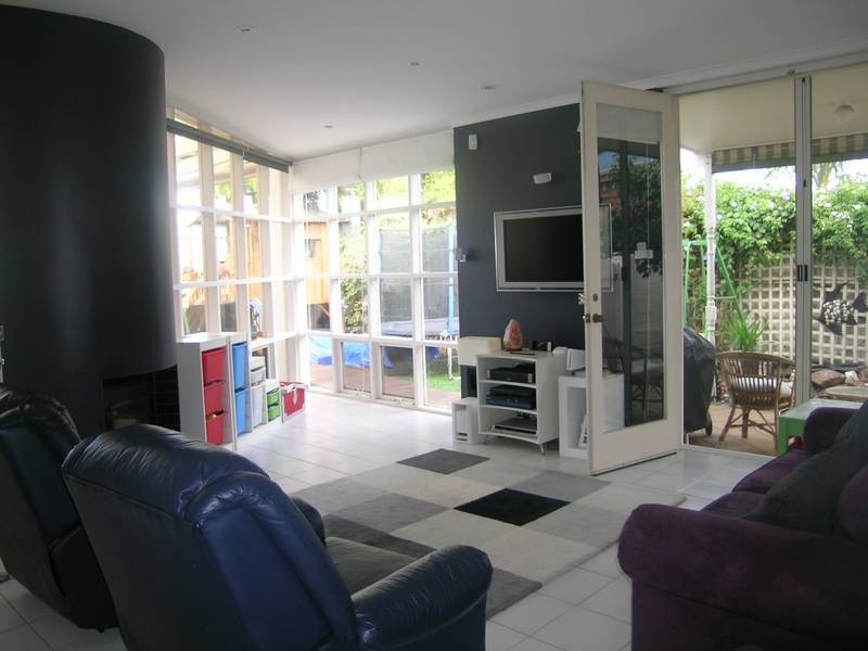 24 Torrens Street, Torrensville SA 5031