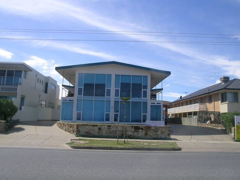 8/22 Seaview Road, West Beach SA 5024