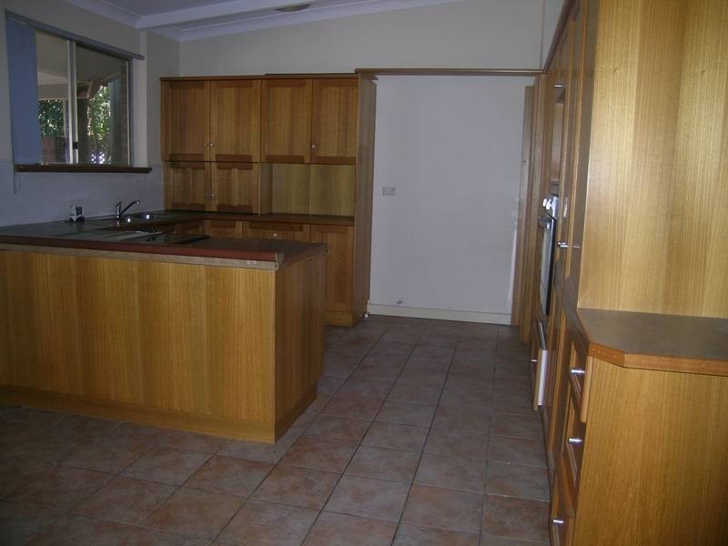 122 Yarrabee Road, Greenhill SA 5140