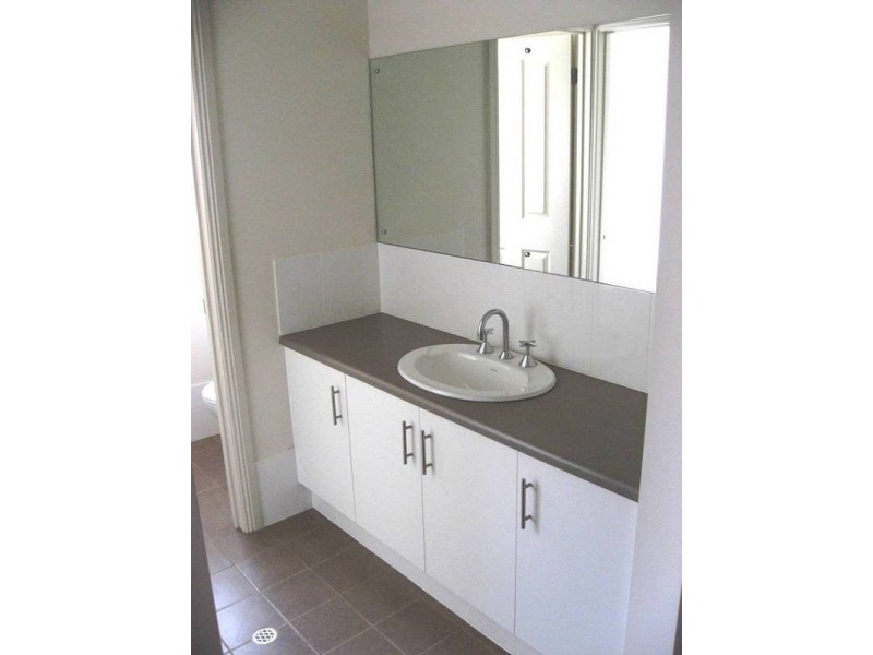 7B Leslie Avenue, Campbelltown SA 5074