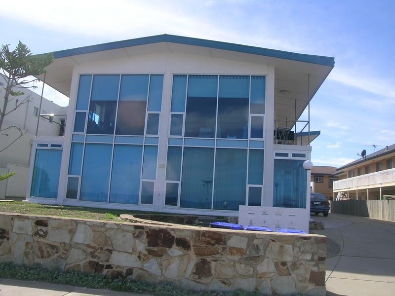 8/22 Seaview Road, West Beach SA 5024