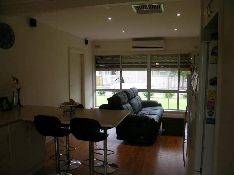 8 Enid Street, Osborne SA 5017