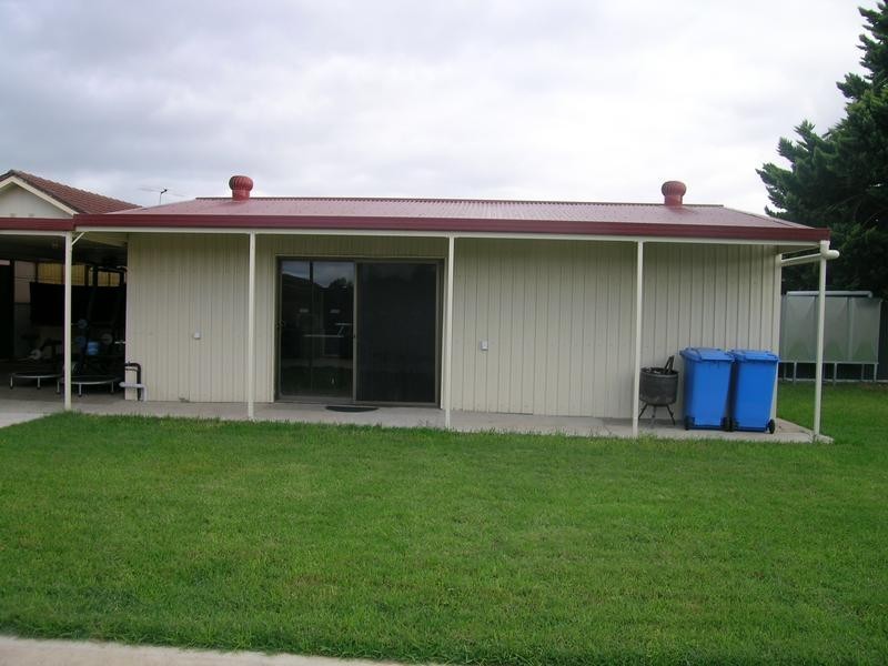 8 Enid Street, Osborne SA 5017