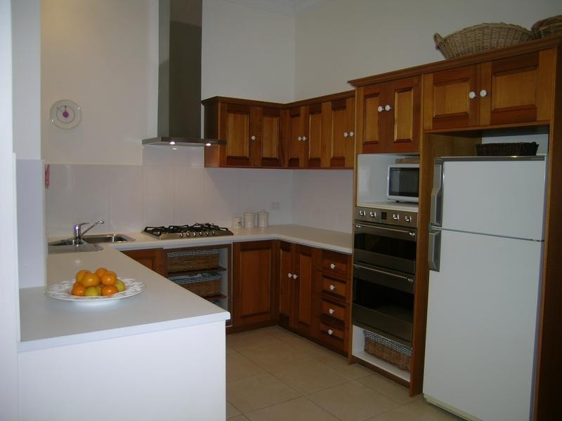 16 Torrens Street, Torrensville SA 5031