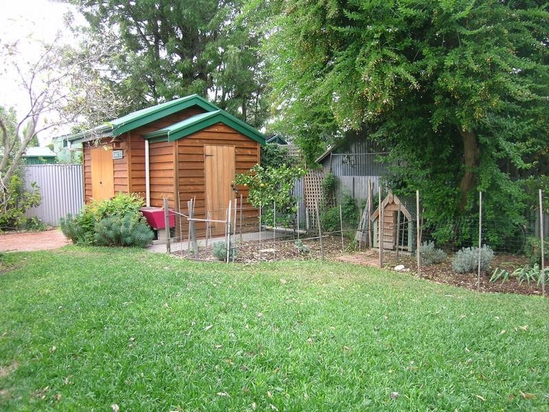 16 Torrens Street, Torrensville SA 5031