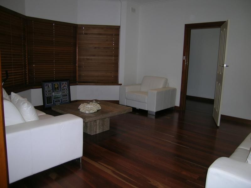 26 Glenlossie St, Woodville South SA 5011