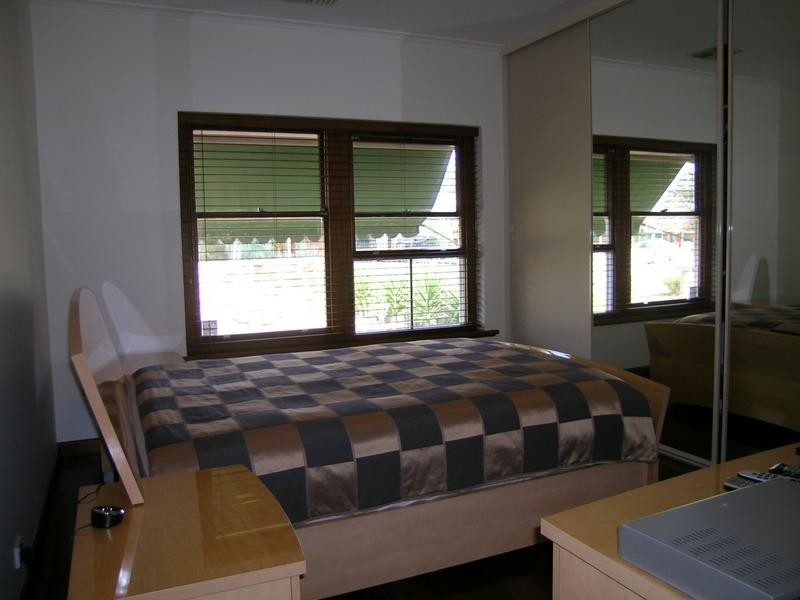 26 Glenlossie St, Woodville South SA 5011