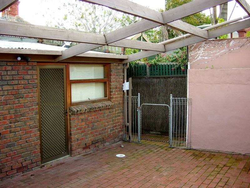 8 GRAY COURT, Adelaide SA 5000
