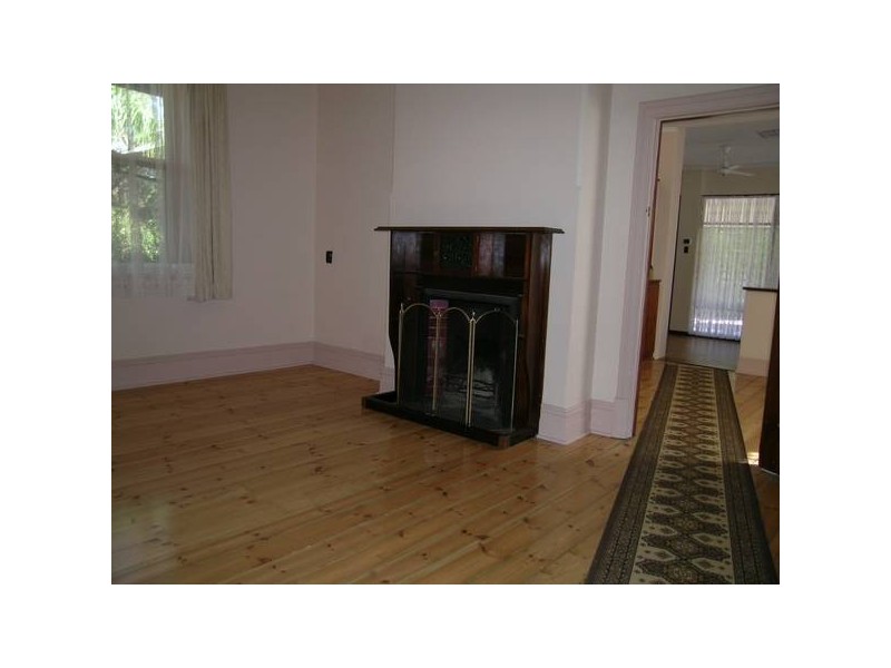 12 Weaver Avenue, Richmond SA 5033