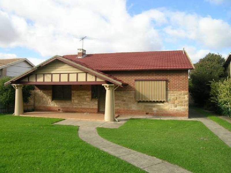 Henley Beach Road, Brooklyn Park SA 5032