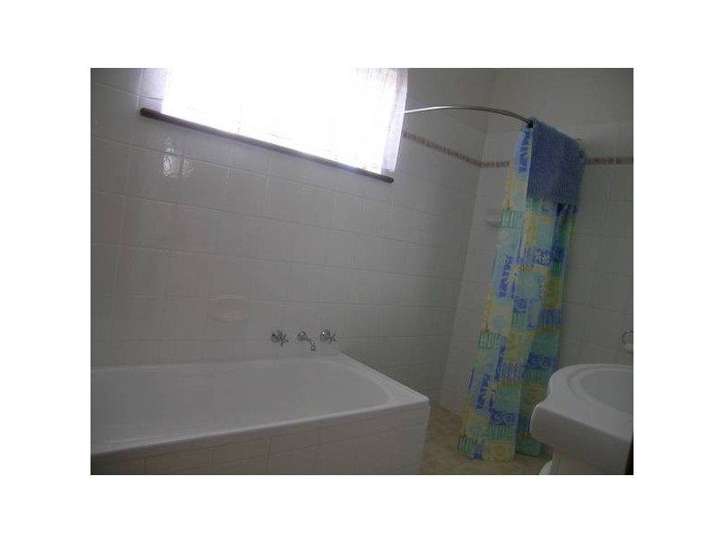 12 McLean Avenue, Grange SA 5022