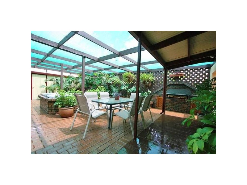 123 Port Road, Queenstown SA 5014