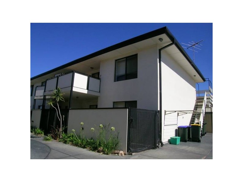 6/92 Seaview Road, West Beach SA 5024