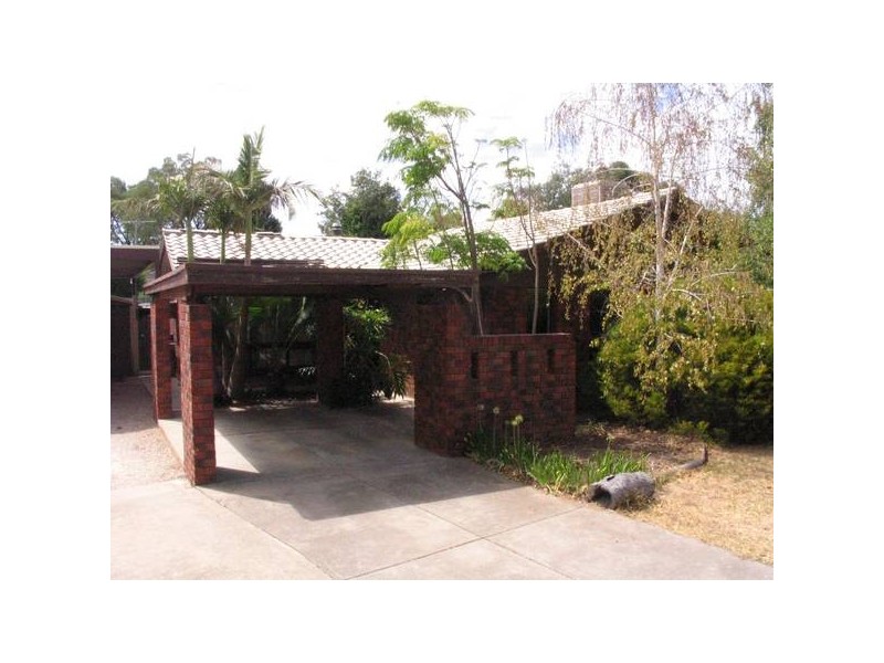 14 Yangoura Court, Surrey Downs SA 5126