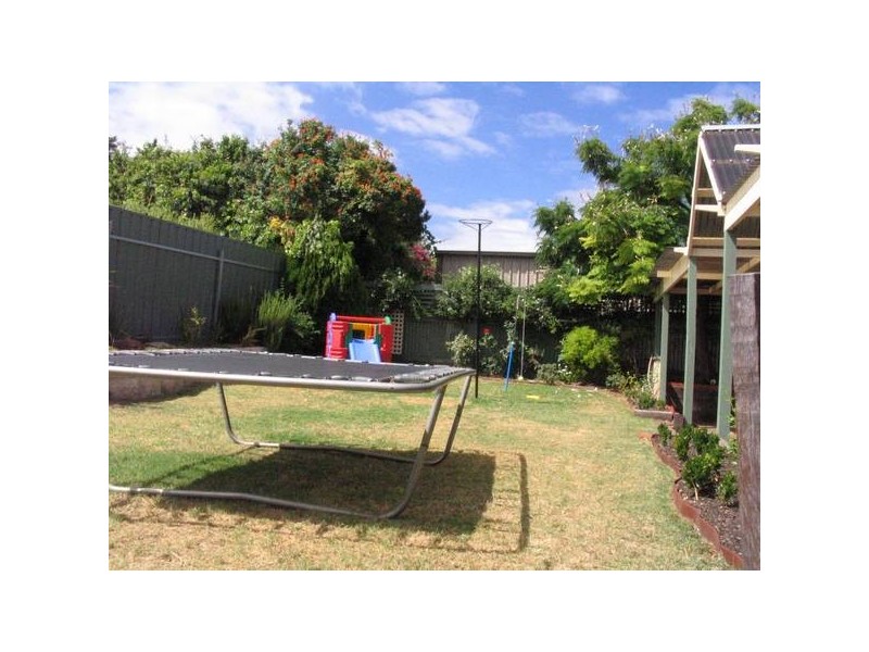 14 Yangoura Court, Surrey Downs SA 5126