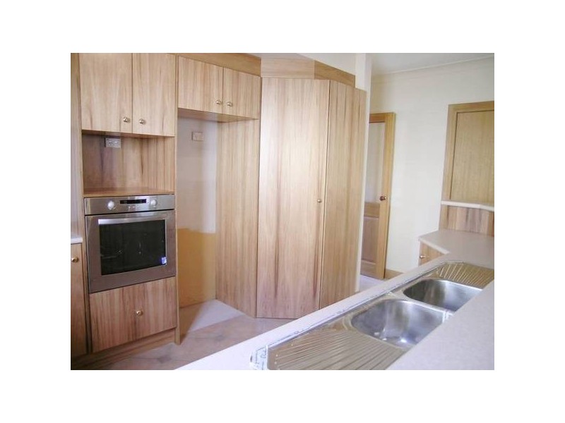 3 Ebor Avenue, Mile End SA 5031