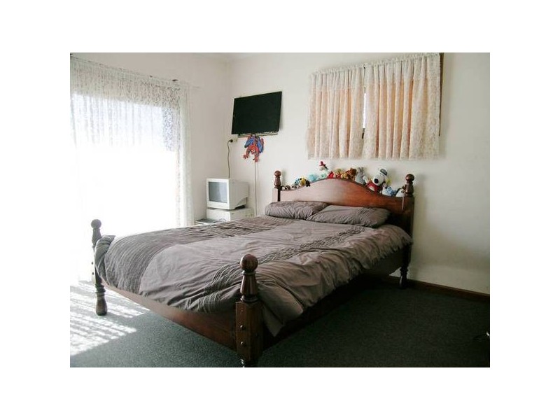 16 Whinnen Street, St Agnes SA 5097