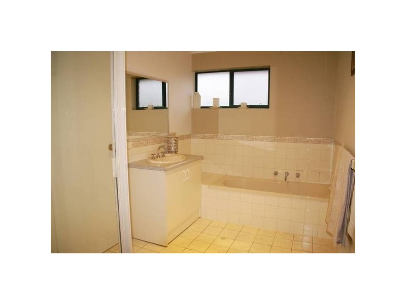 23 Lynton Avenue, Mitchell Park SA 5043