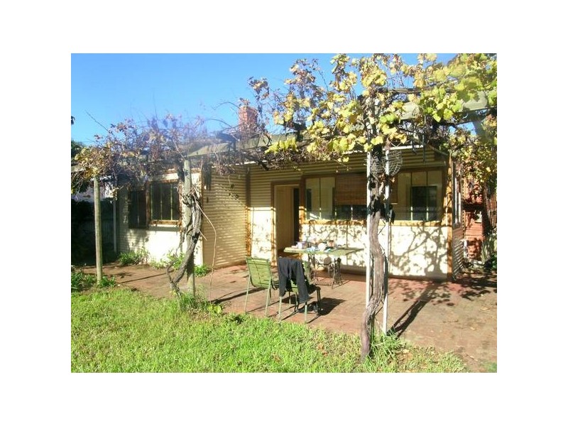 3 Ruddock Street, Hilton SA 5033