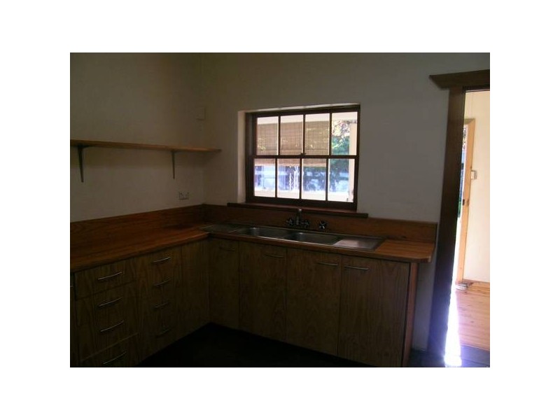 3 Ruddock Street, Hilton SA 5033