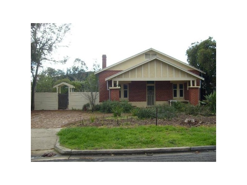 3 Ruddock Street, Hilton SA 5033