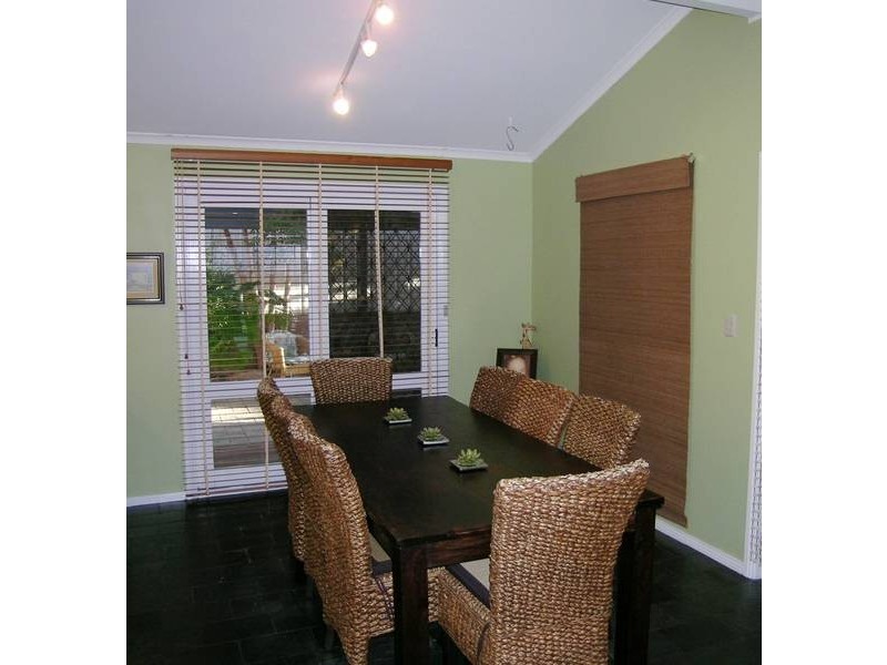 10 Southsea Way, Moana SA 5169