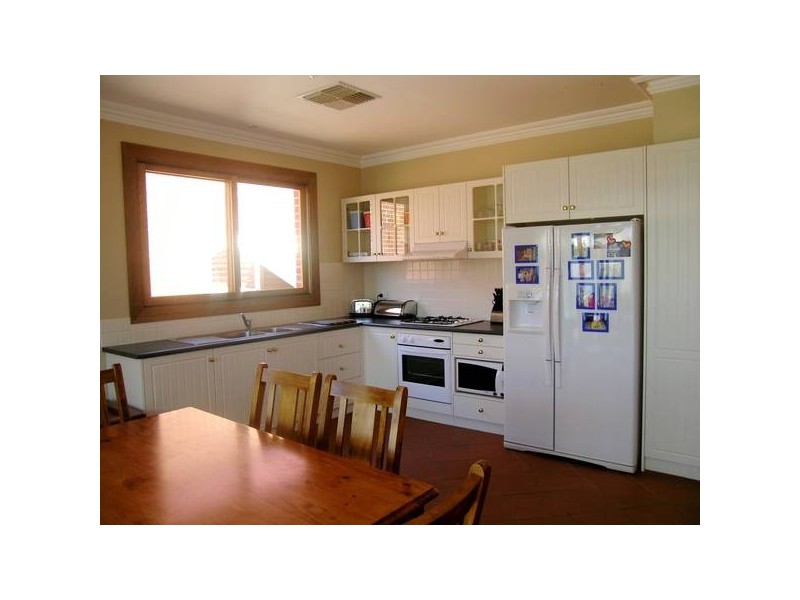 4a Gladstone Road, Mile End SA 5031