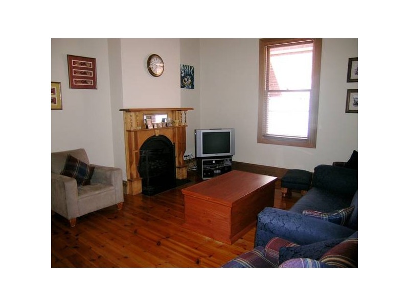 4a Gladstone Road, Mile End SA 5031