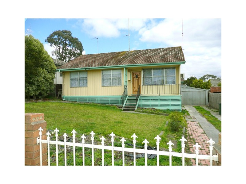 27 Cameron Street, Traralgon VIC 3844