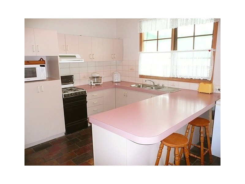 12-14 Timmins Street, Toongabbie VIC 3856