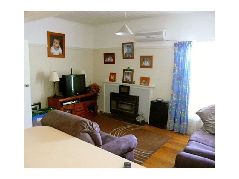 4 Barker Crescent, Traralgon VIC 3844