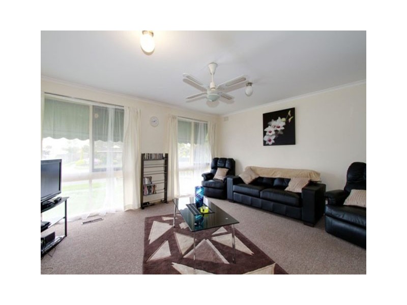 11 Sally Court, Traralgon VIC 3844