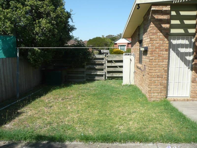 2/1 Baystone Court, Traralgon VIC 3844