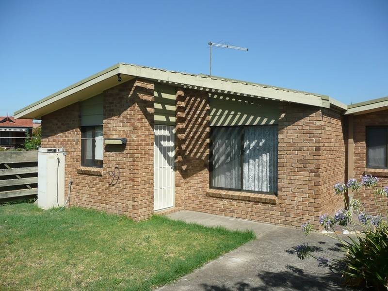 2/1 Baystone Court, Traralgon VIC 3844